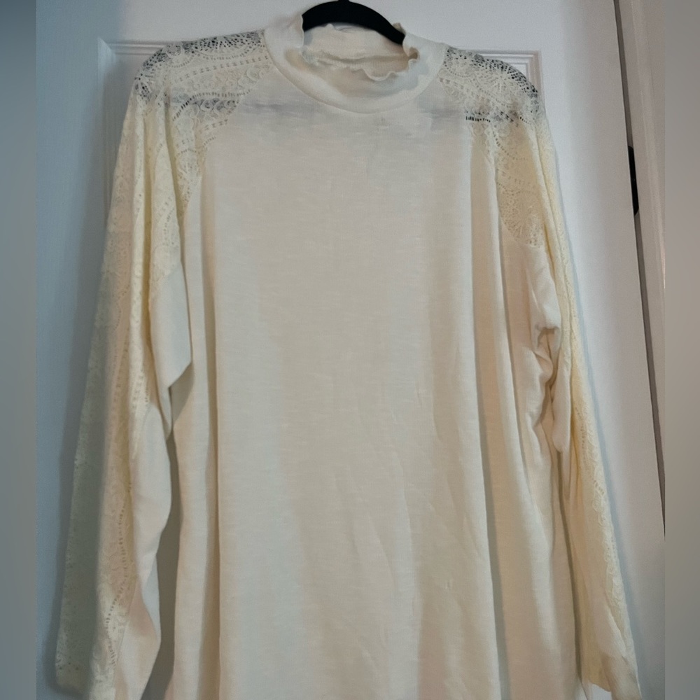 Lace mini turtleneck. Never worn. NWT from Maurice’s